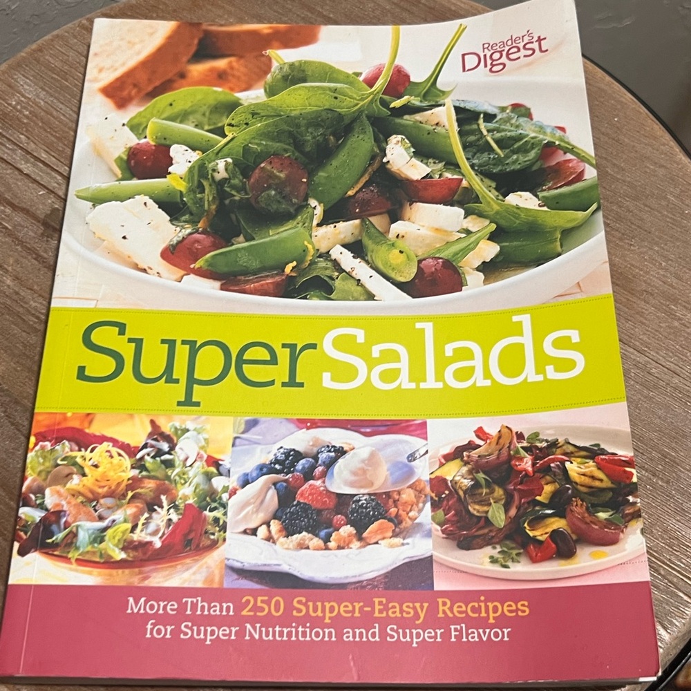 Reader’s Digest SuperSalads Recipe Book - Softcover